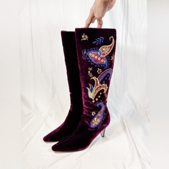 Diane Gilman Burgundy Velvet Rhinestone Embroidered Knee High Pointy Boots~8~ - Picture 1 of 8